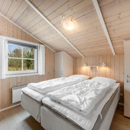 Tinka - 1-2km To The Fjord By Interhome Hemmet