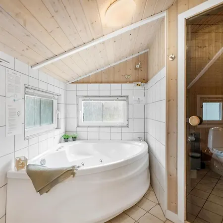 Tinka - 1-2km To The Fjord By Interhome Casa vacanze *
